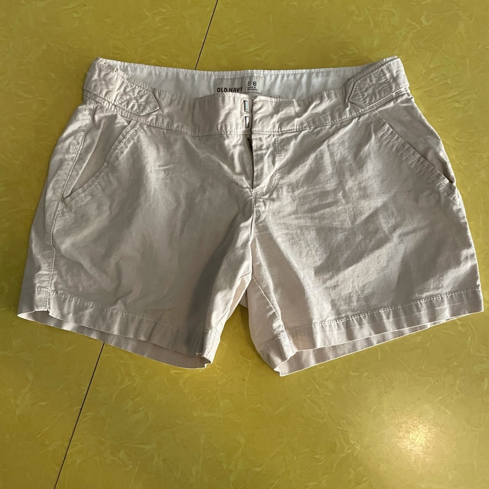 Old Navy Khaki Shorts size 6